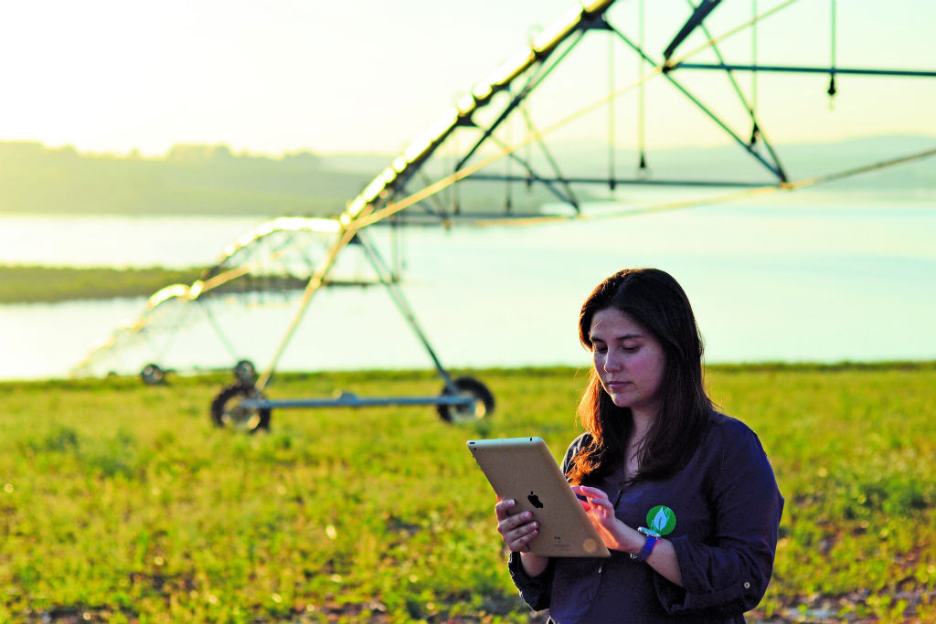 Tecnologia a serviço da agricultura Sinditabaco